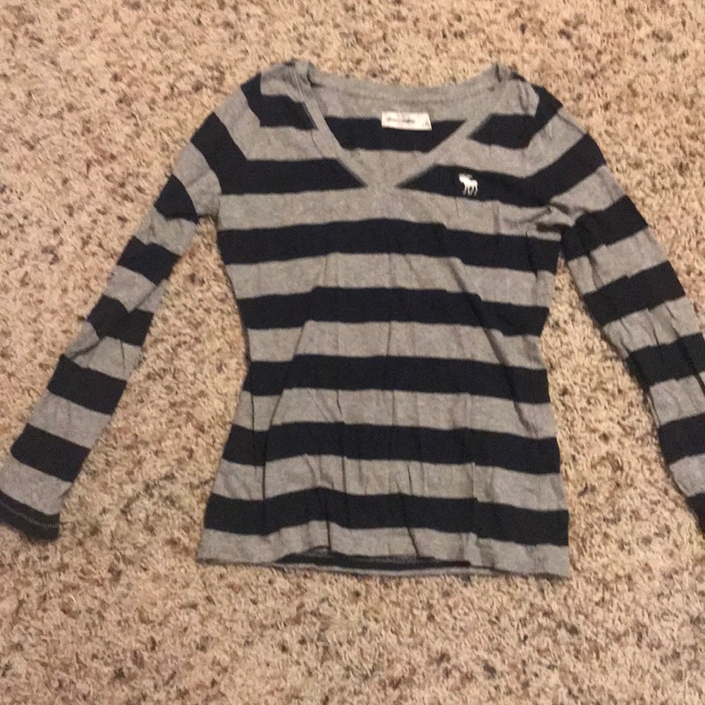 Kids long sleeve tee. Large